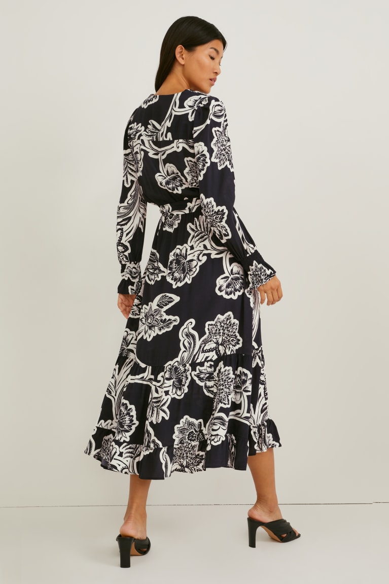 Black / White C&A Fit & Flare Lenzing™ Ecovero™ Floral Women's Dress | FDIEH-4318