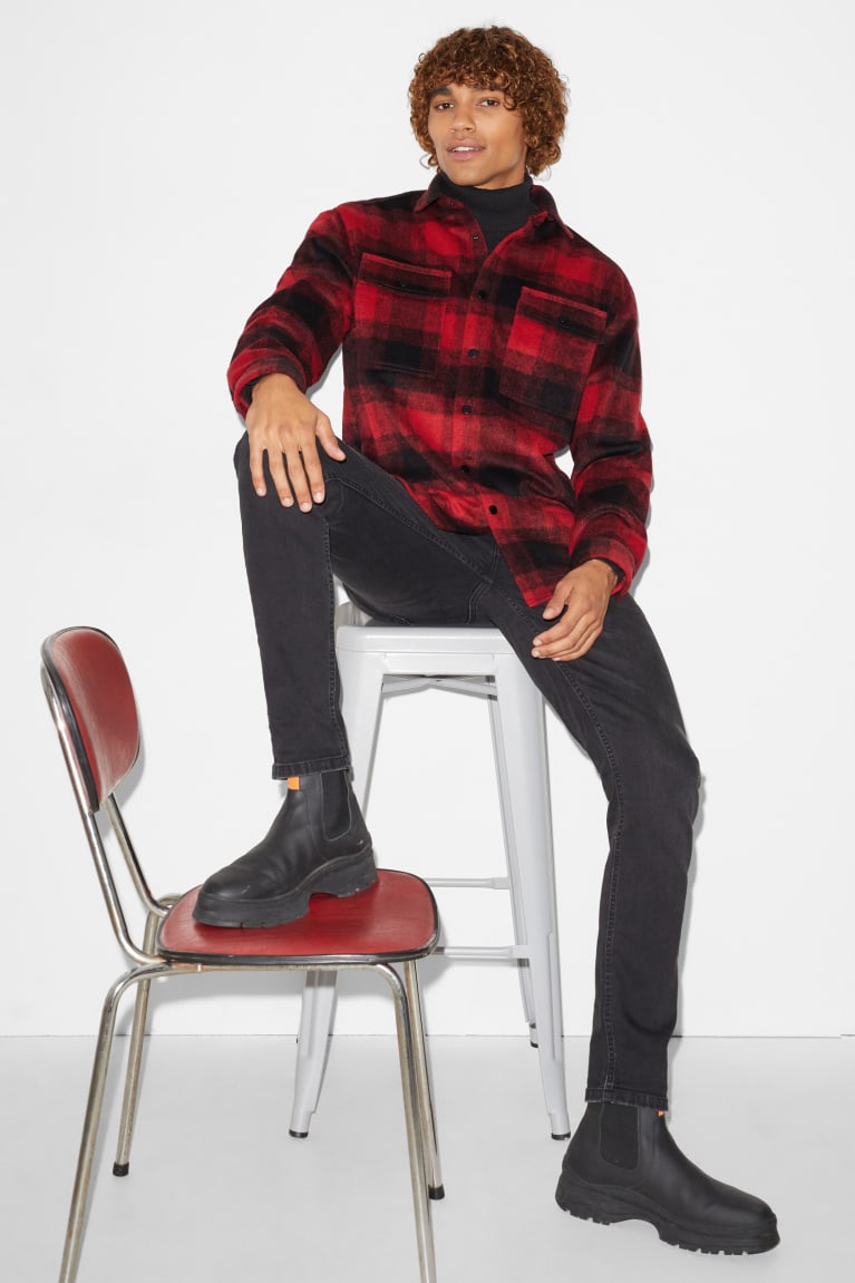 Red / Black C&A Clockhouse Relaxed Fit Kent Collar Recycled Check Men's Shirts | VQFRI-5498