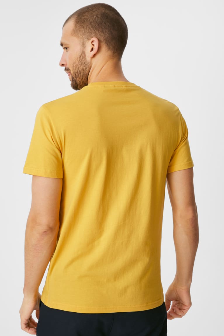 Yellow C&A Organic Cotton Men's T-shirts | WVKSU-0395